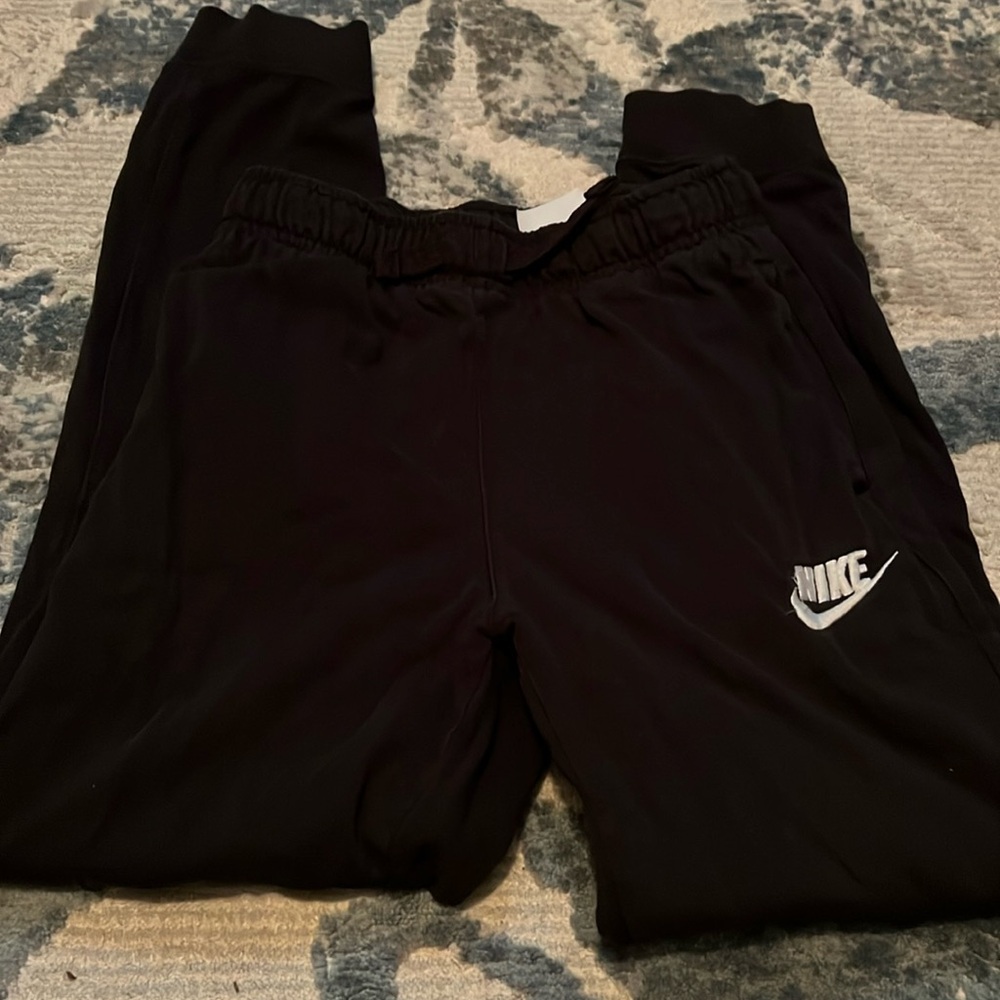 Nike joggers